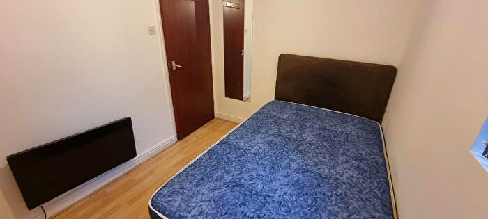 1 Bedroom Flat To Rent In Cross Road, Leicester, LE2