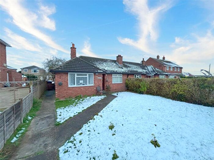 2 Bedroom Bungalow For Sale In Roxholme Road, Leasingham, Sleaford, NG34