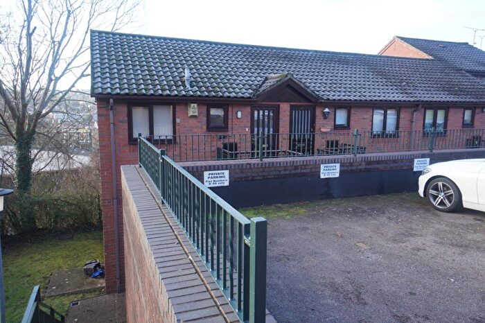 Flat For Sale In Wyatt Close, High Wycombe, HP13