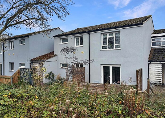 2 Bedroom Flat For Sale In Ferndale, Teversham, CB1