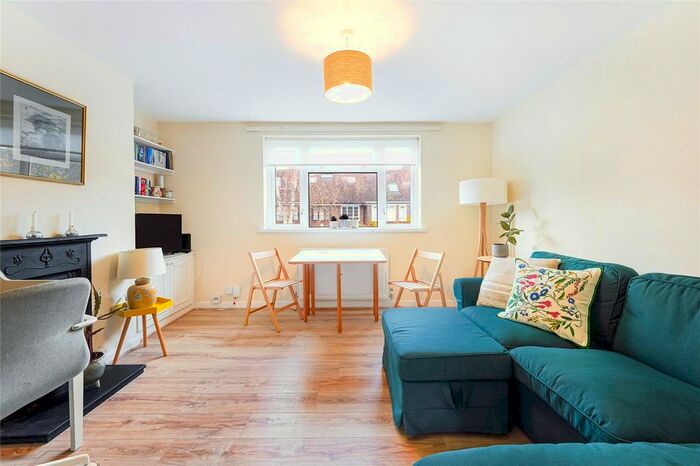 2 Bedroom Flat To Rent In Brookwood Avenue, London, SW13