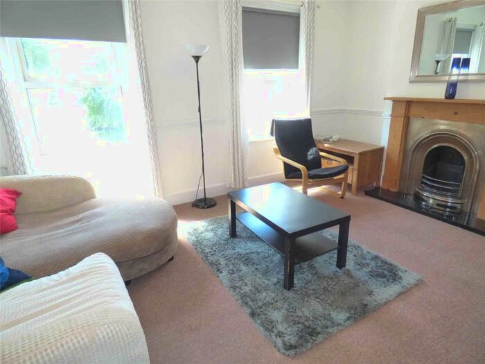 1 Bedroom Apartment To Rent In Tennyson Road, Mill Hill, London, NW7