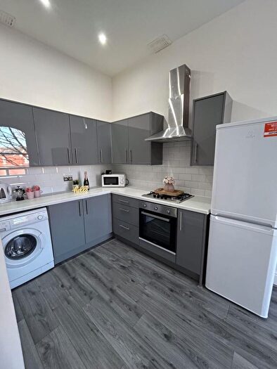 2 Bedroom Flat To Rent In Flat, Princes Road, Liverpool, L8