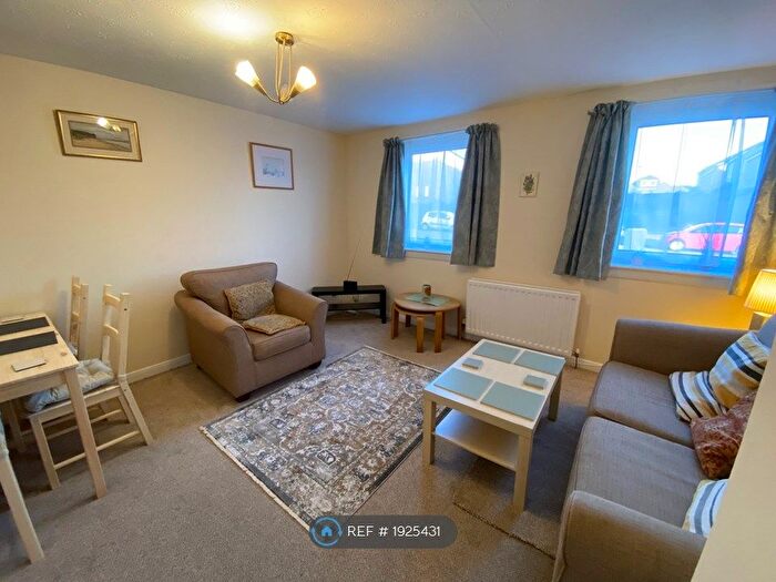 1 Bedroom Flat To Rent In Stuart Crescent, Edinburgh, EH12