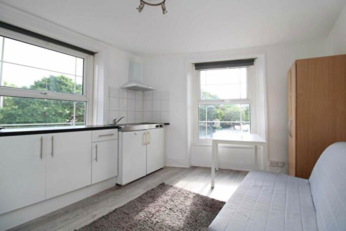 Studio To Rent In Malden Road, Kentish Town, NW5