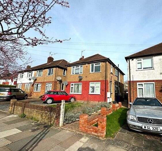 2 Bedroom Flat To Rent In Ravenor Park Road, Greenford, UB6