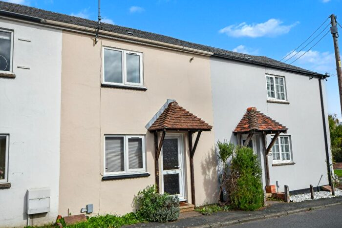 1 Bedroom Terraced House For Sale In Pine View Close, Badshot Lea, Farnham, GU9
