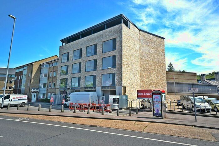 1 Bedroom Flat To Rent In Mallory House, CB1