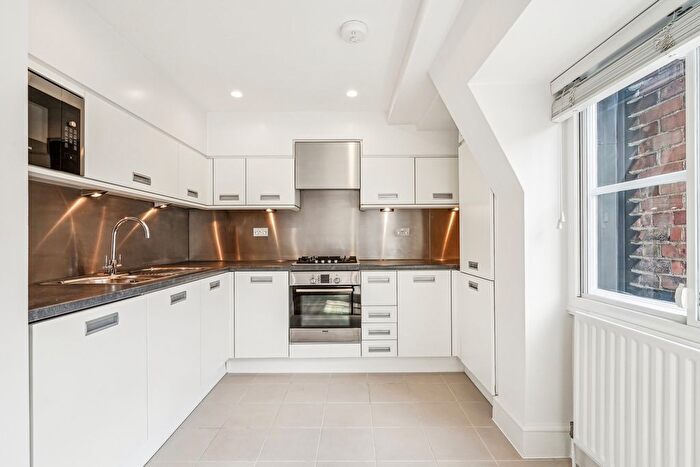 2 Bedroom Flat To Rent In Wyndham House, Sloane Square, SW1W