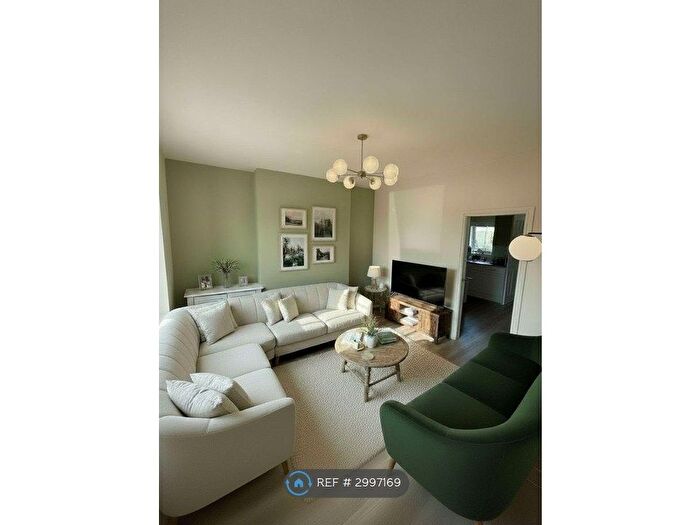 2 Bedroom Terraced House To Rent In Midland Road, Swadlincote, DE11