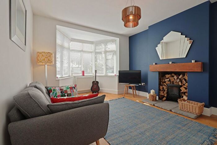 3 Bedroom Property For Sale In Folds Crescent, Beauchief, Sheffield, S8