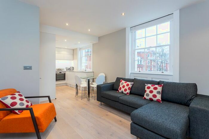 1 Bedroom Flat To Rent In Bow Street, London, WC2E