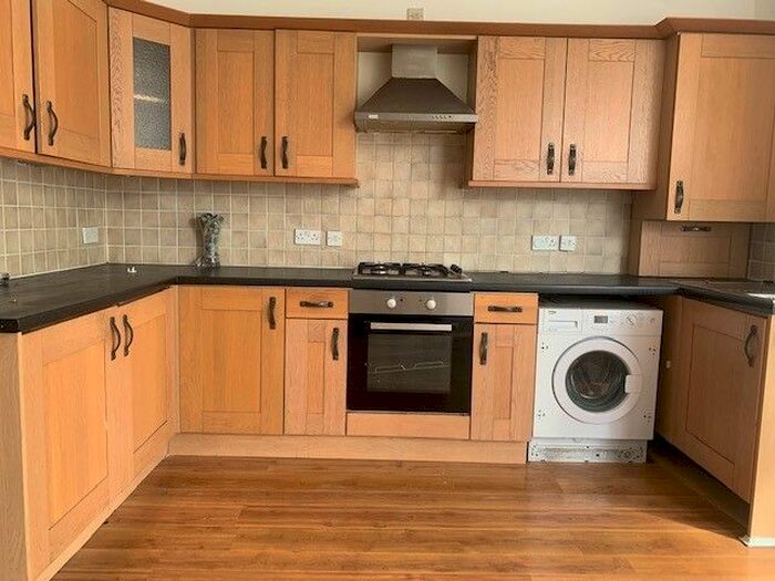 2 Bedroom Flat To Rent In Lilley Road, Fairfield, Liverpool, L7