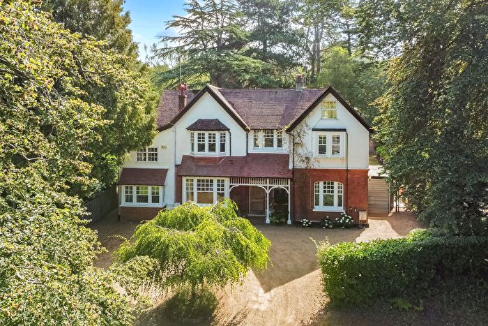 7 Bedroom Detached House For Sale In Welcomes Road, Kenley, CR8
