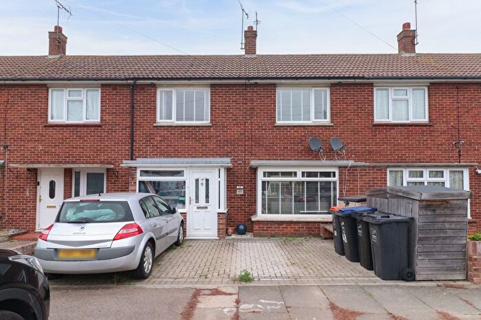 4 Bedroom Terraced House For Sale In Coronation Crescent, Margate, Kent, CT9