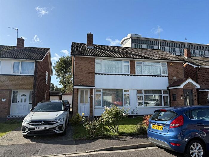 2 Bedroom Semi-Detached House For Sale In Park Way, Feltham, TW14