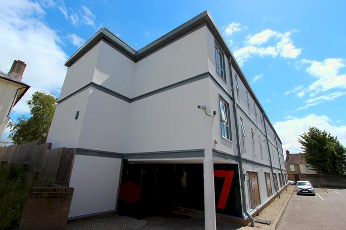 1 Bedroom Detached House To Rent In Bower Terrace, Maidstone, ME16