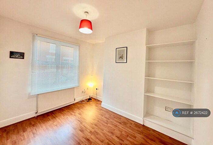 2 Bedroom Terraced House To Rent In Jones Street, Salford, M6