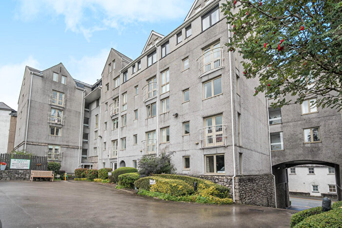 1 Bedroom Apartment For Sale In Blackhall Croft, Kendal, Cumbria, LA9