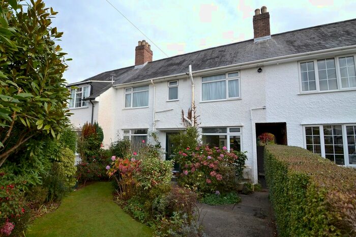 3 Bedroom Terraced House To Rent In Llwynfedw Road, Birchgrove, Cardiff., CF14