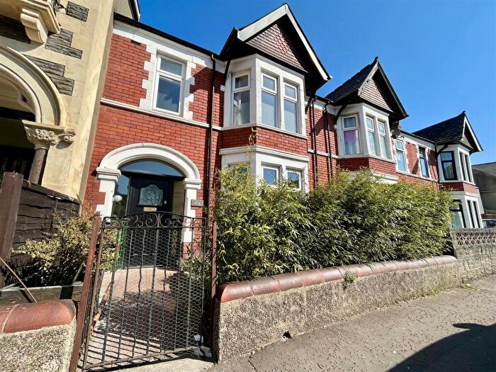 3 Bedroom Terraced House For Sale In Lansdowne Road, Cardiff, CF5