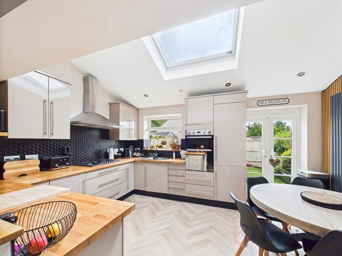 3 Bedroom Terraced House For Sale In All Saints Close, Iwade, Sittingbourne, Kent, ME9