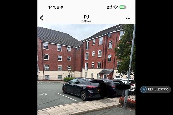 2 Bedroom Flat To Rent In Stonemere Drive, Radcliffe, Manchester, M26