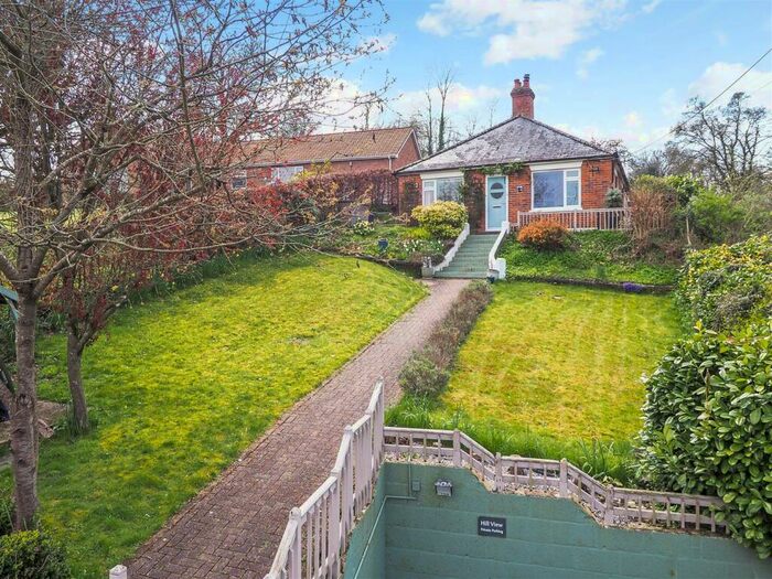 3 Bedroom Detached House For Sale In Stoke Hill, Stoke, Andover, SP11