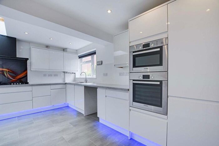 4 Bedroom Semi-Detached House For Sale In Woodlands Court, Oadby, Leicester, LE2