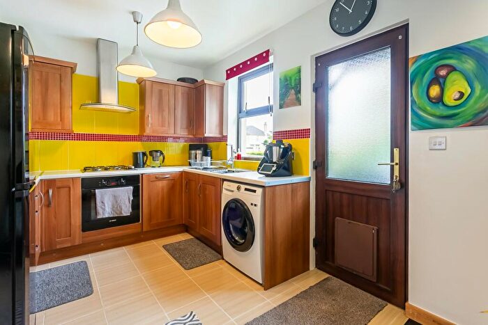 2 Bedroom Semi-Detached House For Sale In Clark Place, Kirkcaldy, KY2