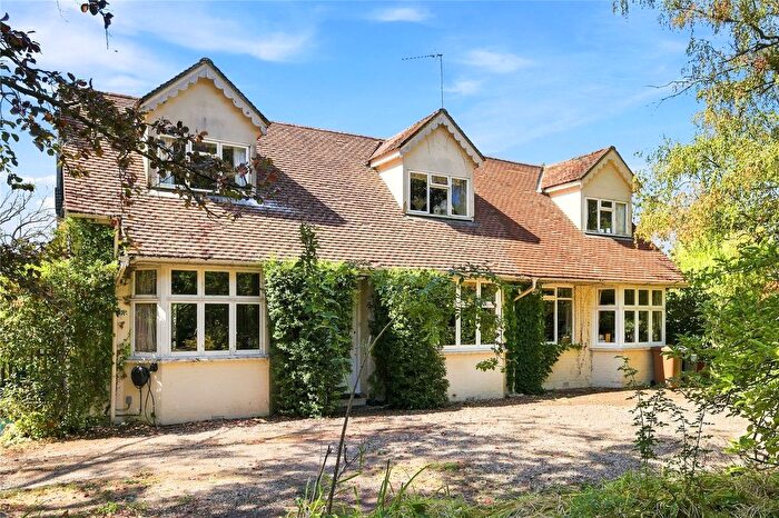 4 Bedroom Detached House For Sale In Wellpond Green, Standon, Ware, Hertfordshire, SG11