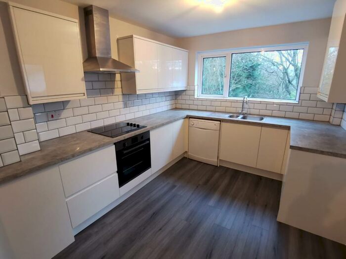 5 Bedroom House To Rent In The Parkway, Bassett, Southampton, SO16