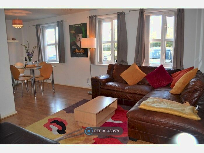 2 Bedroom Flat To Rent In Kensington Place, Manchester, M8