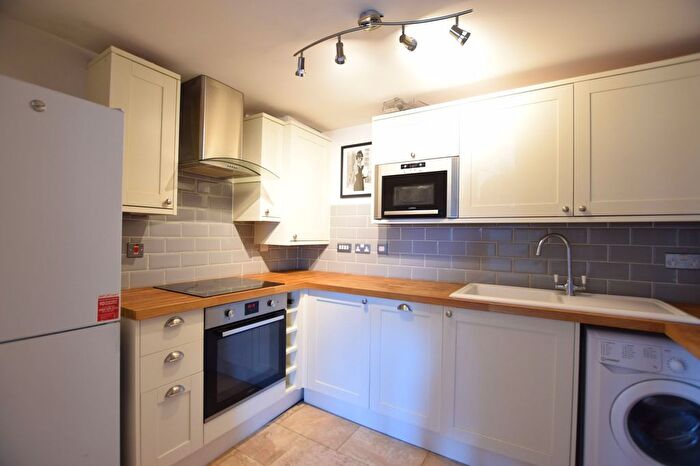 2 Bedroom Flat To Rent In Northside, Gateshead, NE8