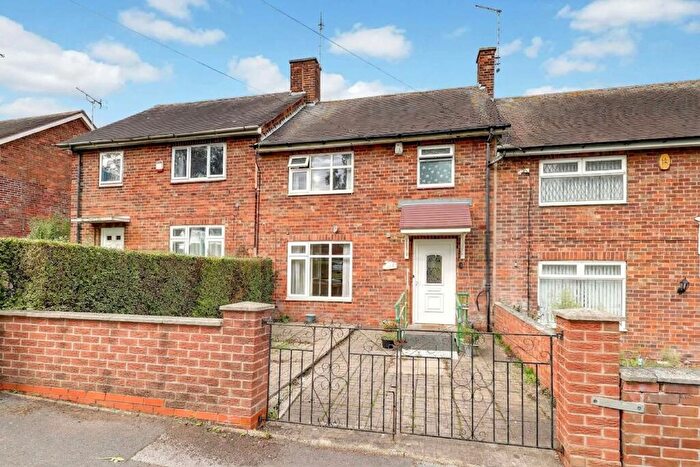 3 Bedroom Terraced House For Sale In Arnold Road, Nottingham, NG5