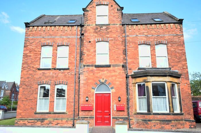 1 Bedroom Flat To Rent In New Parks Crescent, Scarborough YO12