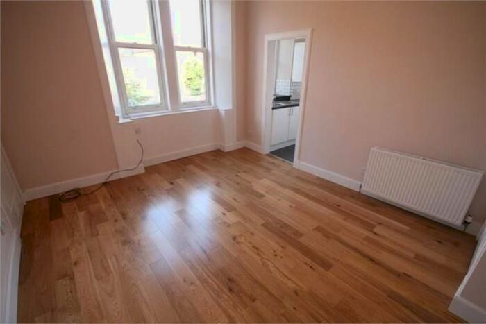 2 Bedroom Flat To Rent In Springwell Place, Edinburgh, EH11