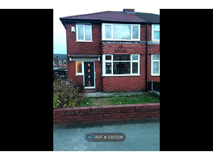 3 Bedroom Semi-Detached House To Rent In Blandford Road, Eccles, Manchester, M30