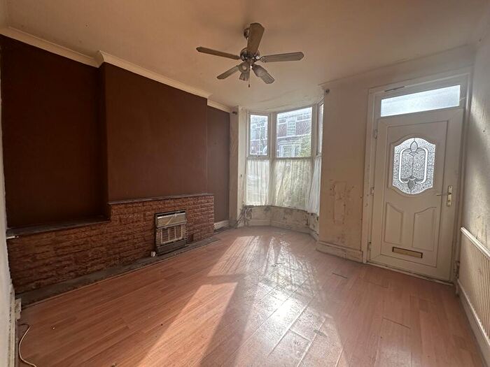 3 Bedroom Terraced House For Sale In Albany Street, Rotherham, S65