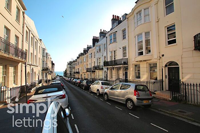 1 Bedroom Flat To Rent In Devonshire Place, Brighton, BN2