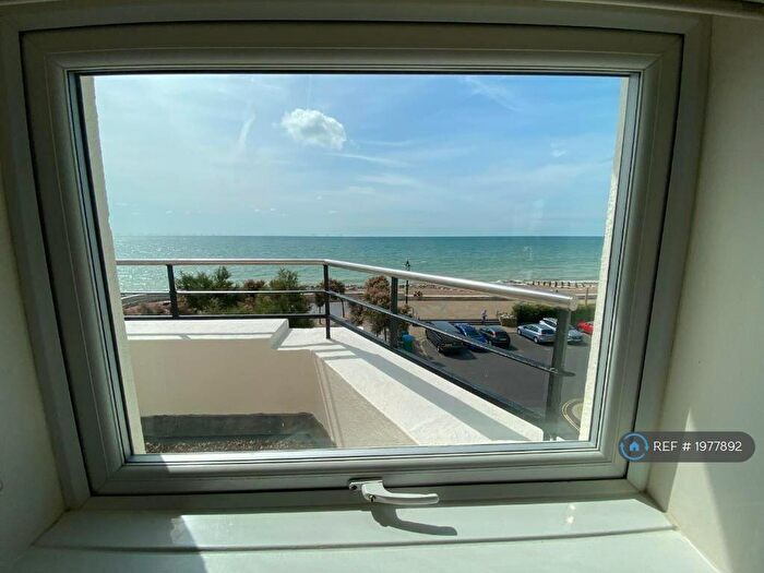 1 Bedroom Penthouse To Rent In Marine Parade, Worthing, BN11