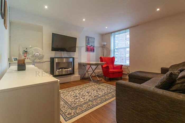 1 Bedroom Apartment To Rent In Old Montague Street, London, E1