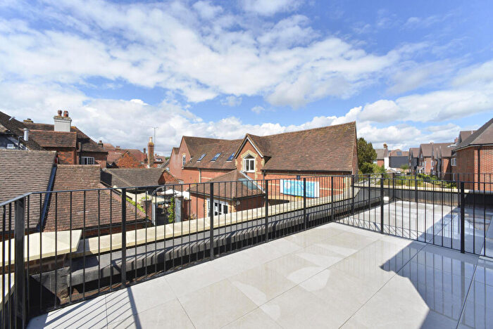 1 Bedroom Apartment To Rent In High Street, Cranleigh, GU6