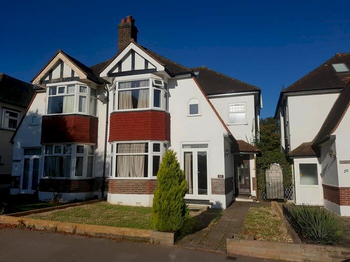 3 Bedroom Semi-Detached House To Rent In Lloyd Park Avenue, Croydon, CR0