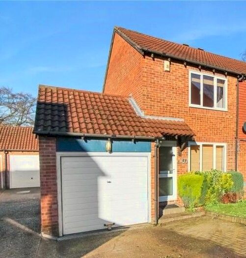 2 Bedroom Terraced House To Rent In Woodbury Road, Walderslade, ME5