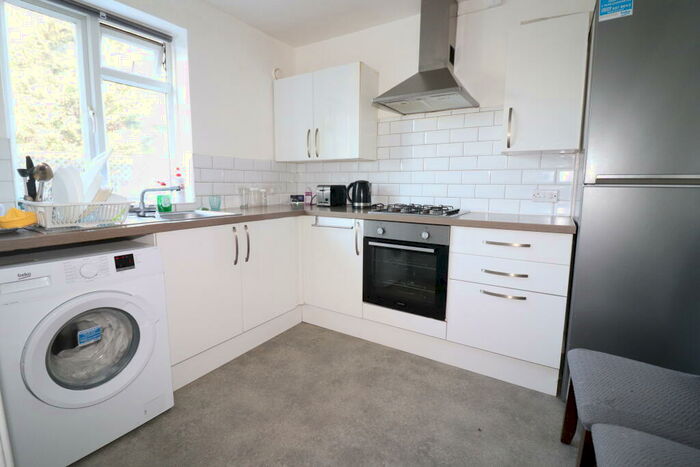 3 Bedroom Maisonette To Rent In Station Parade, Elm Park, RM12