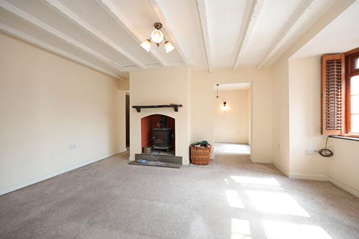 2 Bedroom Detached House For Sale In Knowl Wall, Beech, ST4