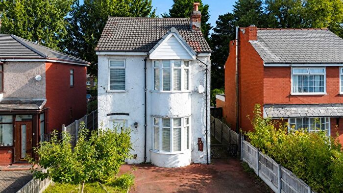 4 Bedroom Detached House For Sale In Nel Pan Lane, Leigh, WN7