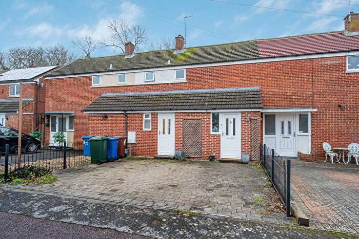 2 Bedroom Terraced House For Sale In Woodcote Road, Bicester, OX27