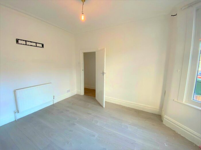 3 Bedroom Terraced House To Rent In Hall Road, London, E6
